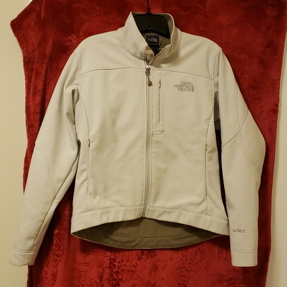 The North Face Jacket - Picture 6 of 8